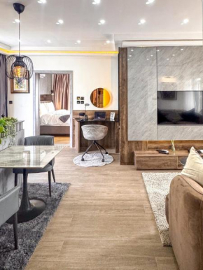 The Penthouse at The Courtyard by GidiStays